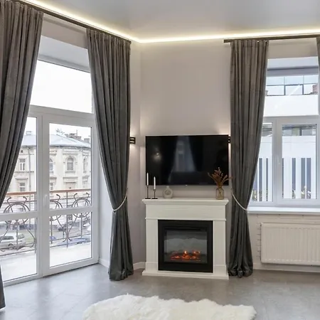 Two Bedrooms With Balkony Apartment Lviv